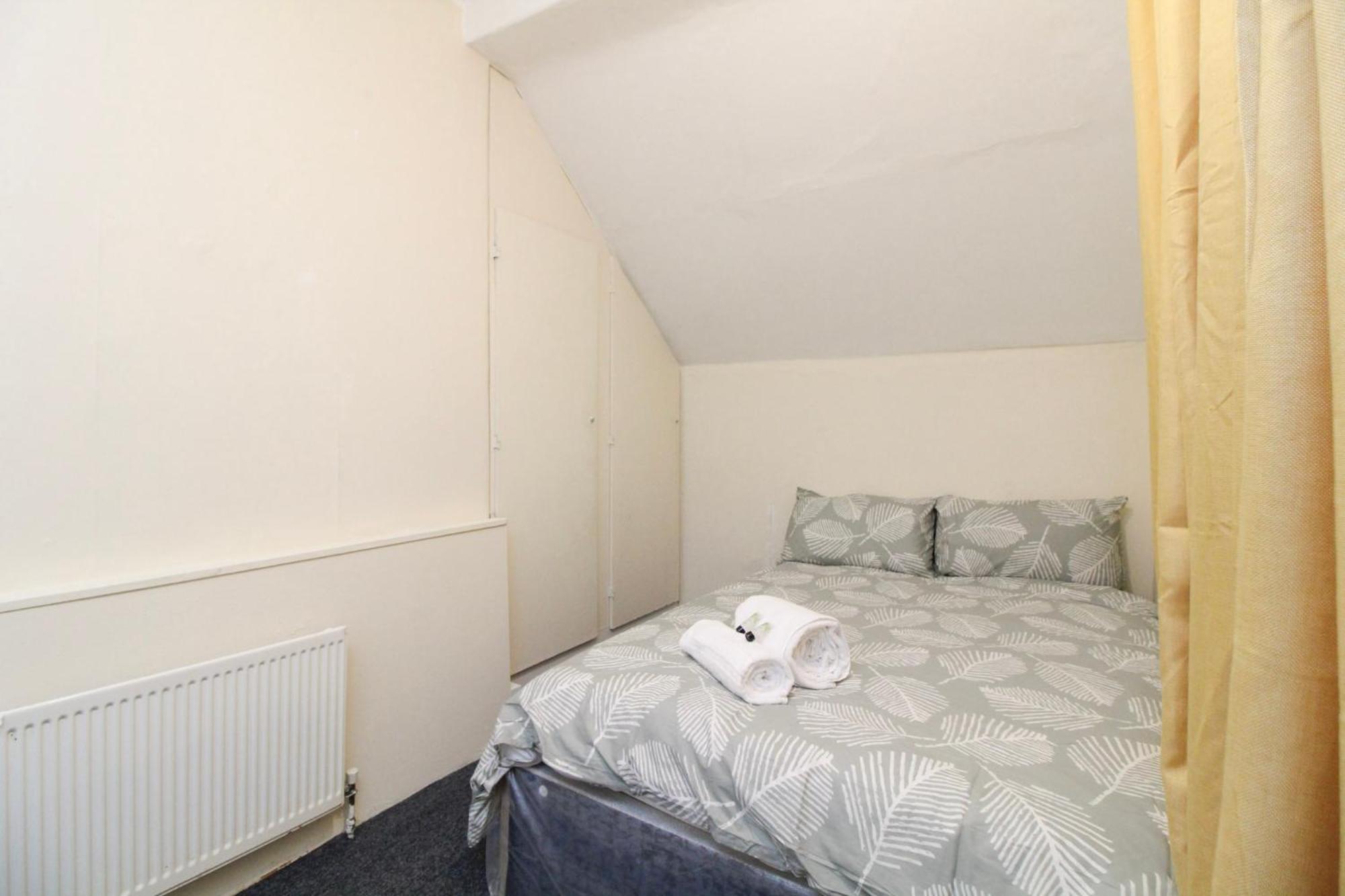 Room 4 Mayflower Road Guest House Southampton Exterior photo
